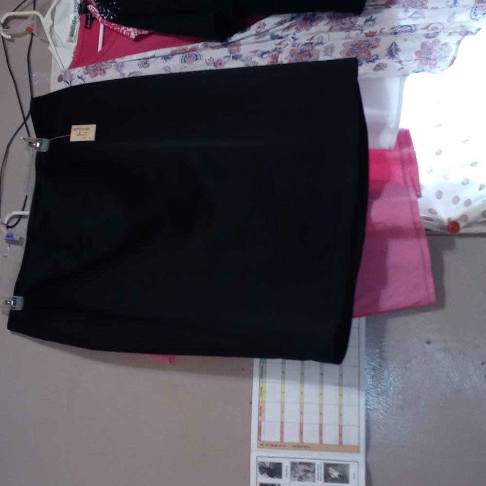 Women skirt